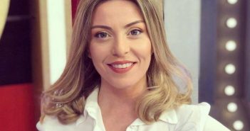 ნახეთ როგორი ზესიმპათური ქმარი ჰყავს ცნობილ იუმორისტ თამუნა ლეკვეიშვილს… ნახეთ წყვილის რომანტიკული ფოტოები…